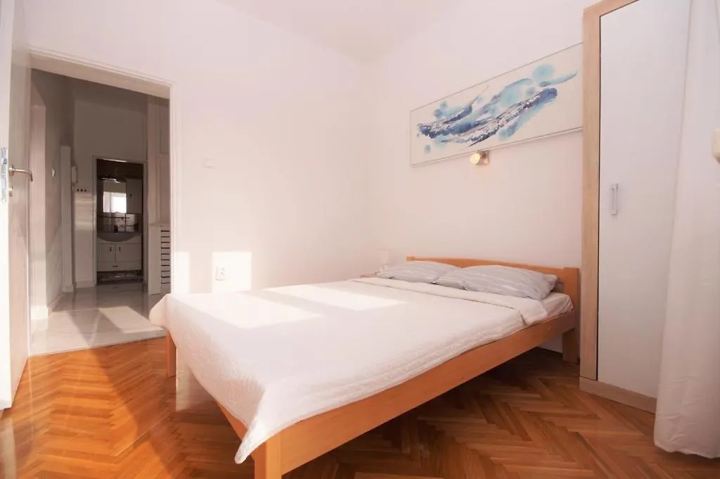 Apartment Deni Pula